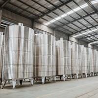 TEKBREW Réservoir de vin de haute qualité 15000 litres Fermenteur de vin 150HL gainé de refroidissement Réservoir de stockage de vin de 15 tonnes