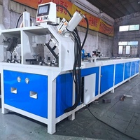 Machine de poinçonnage hydraulique CNC entièrement automatique pour le poinçonnage et la découpe de tubes carrés