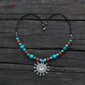 <span class=keywords><strong>Bijoux</strong></span> de costume slavons médiévaux : Collier soleil en lapis-lazuli et cornaline pour femmes et hommes - Product Image 1