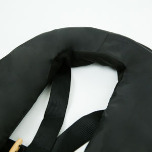 سترة نجاة قابلة للنفخ تلقائيًا ويدويًا معتمدة من سولاس بشهادة EC/MED مع غرفة مزدوجة وقوة طفو 150 نيوتن وعمر طفو 24 ساعة - Product Image 4