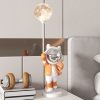 Offre Spéciale : Ornement de Bureau Cœur d'Astronaute de Haute Qualité, Veilleuse Lune, Décoration Chambre Enfant, Cadeau de Pendaison de Crémaillère, Artisanat en Résine