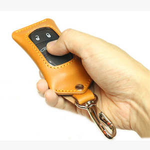 Funda de cuero para llaves de coche, protector de llaves, bolsa de almacenamiento, llavero creativo - Product Image 5