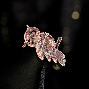 Broche en alliage plaqué or haut <span class=keywords><strong>de</strong></span> gamme, motif hibou intelligent, sertie <span class=keywords><strong>de</strong></span> diamants, pour femmes, symbole <span class=keywords><strong>de</strong></span> <span class=keywords><strong>sagesse</strong></span> - Product Image 6