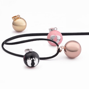 Armonía Suenan campanas mexicano Ángel llamada el embarazo bola colgante de collar - Product Image 3