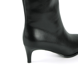 מגפי נשים מערביות חומות מעור זמש עד הברך - קצה מחודד, עקב דק, סוליית גומי, נעליים אלגנטיות לסתיו וחורף - Product Image 5