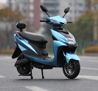 Moto électrique de ville pour adultes, siège confortable, pour les trajets urbains et les déplacements quotidiens, vitesse maximale de 35 km/h