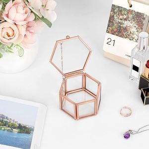 Caja de Joyería de Vidrio y Latón Dorado de Estilo Nórdico Moderno, Organizador de Maquillaje Cosmético de Escritorio, Contenedor Hexagonal para Adornos, Decoración de Mesa - Product Image 3