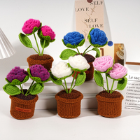 Tissé à la main Mini Crochet Rose Énergie Positive Fleur Préservée Maison Décoratif Tricoté Bouquet De Fleurs Cadeaux D'anniversaire Artificiel
