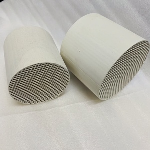 Cordierita, Mulita, Alúmina, Porcelana y Cerámica Personalizadas con Porosidad, en Forma de Panal Redondo y Cuadrado para Intercambiadores de Calor y Catalizadores - Product Image 4