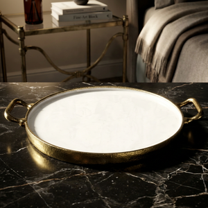 Plateau rond moderne en métal avec un grand design en marbre et métal, nouveau plateau élégant pour servir le petit-déjeuner et les aliments - Product Image 1