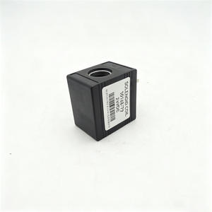 Pièces détachées pour engins de génie civil : Bobine d'électrovanne 10162-79, Bobine d'ensemble électrovanne 24V en stock - Product Image 1