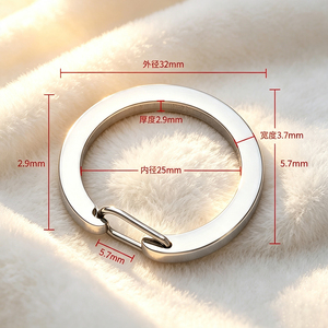 Stainless Steel Round Carabiner Keychain Luxury Hard-Wearing Metal <b>Key</b> <b>Ring</b> - Product Image 5