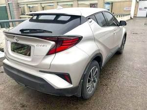 <span class=keywords><strong>Toyota</strong></span> C-HR 2.0L 2021 d'occasion, SUV compact Pure Lineage, avantages : consommation de carburant économique, utilisation quotidienne, performances fiables, budget - Product Image 4