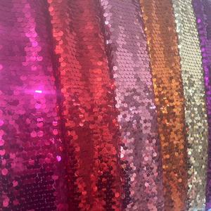 2024 Hot Phong Cách Nhà Sản Xuất Bán Hàng Trực Tiếp Thoáng Khí 9Mm Sequin Thêu Ren Vải Cho Cô Gái Dệt Kim Kỹ Thuật Cho Đám Cưới - Product Image 1