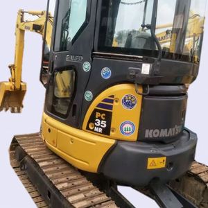 Mini-excavatrice sur chenilles Komatsu PC35MR 3T d'occasion de qualité supérieure |   Machine à chenilles en caoutchouc fabriquée au Japon pour les espaces restreints EPR_Germany_Packing - Product Image 1