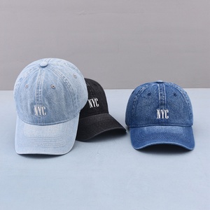 Casquettes de baseball sportives non structurées à 6 panneaux en denim de coton délavé brodé effet vieilli, à visière incurvée, avec lettres, prix d'usine - Product Image 1