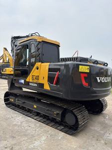 Excavatrice sur chenilles hydraulique Volvo EC140 avec godet de terrassement, modèle d'occasion 2024, état quasi neuf (90%) - Product Image 3