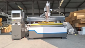 Machine de sculpture sur bois CNC ATC robuste 2140, utilisée pour la sculpture sur bois de meubles et d'armoires. - Product Image 2