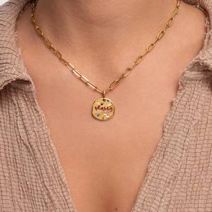 Pendentif MAMA en zircon plaqué or 18 carats, motif de cartes de tarot protectrices, collier porte-bonheur, bijoux pour cadeau de Thanksgiving ou d'anniversaire - Product Image 3