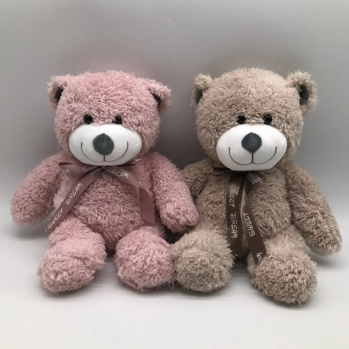 Custom stuffed animal plush bear toy