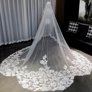 Voiles de mariée longs en dentelle florale élégants et luxueux de haute qualité LUOXIN pour femmes - Product Image 2