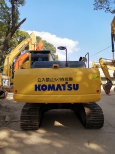 รถขุด Komatsu มือสอง20ตันรถขุดดิน PC200 PC200-8 - Product Image 3