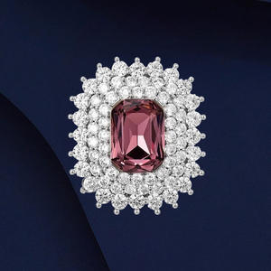 Broche personnalisée en alliage plaqué or, style palais rétro, motif floral, élégante, luxueuse, polyvalente, pour fêtes, mariages, robes de cérémonie, cadeau - Product Image 3