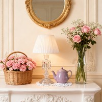Petite lampe de bureau décorative en cristal, ornements en cristal suspendus en forme de cône pour chambre à coucher, table de chevet, bureau