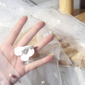 <span class=keywords><strong>Tulle</strong></span> en maille de nylon brodé à la main avec des perles florales, tissu délicat et transparent pour robes de mariée, robes, voiles, décoration - Product Image 1