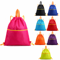 Sac à cordon personnalisé avec logo, sac de sport en polyester, sac à dos imperméable avec poche avant zippée, poignée de transport, commande en gros OEM ODM