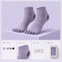 Chaussettes de yoga antidérapantes lavande à cinq orteils, sans orteils, souples, pour studio, spécifications d'acheteur, développement en usine, programme de vente en gros