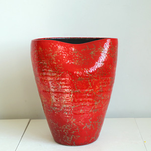 Jarrón de cerámica esmaltado rojo Arreglo de flores irregulares Vese Florero hidropónico Florero artístico de escritorio Floreros secos - Product Image 2