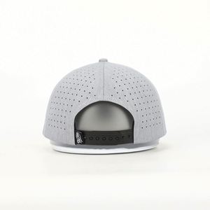 Gorra de Béisbol Personalizada para Hombre, 5 Paneles, Gris Jaspeado, con Orificios Cortados con Láser, Logotipo de PVC en Relieve, Impermeable - Product Image 5