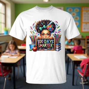 T-shirt 100 Days Smarter Afro Girl Messy Bun pour la 100ème journée d'école - Product Image 3