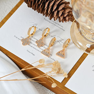 Juego de Aretes Colgantes de Oro de 18K con Circonitas Cúbicas para Mujer, Aretes de Trébol de Cuatro Hojas de Lujo, Joyería de Moda para Fiesta, Regalo, Brinco Fofo - Product Image 6