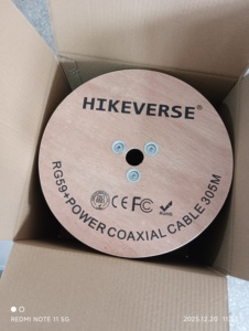 Câble coaxial composite <span class=keywords><strong>RG59</strong></span>+<span class=keywords><strong>DC</strong></span>/<span class=keywords><strong>RG59</strong></span>+Alimentation/<span class=keywords><strong>RG59</strong></span>+2x0.5/<span class=keywords><strong>RG59</strong></span>+2x0.75 pour système CCTV/CATV, 305 m, cuivre pur et conducteur CCS sur mesure - Product Image 1
