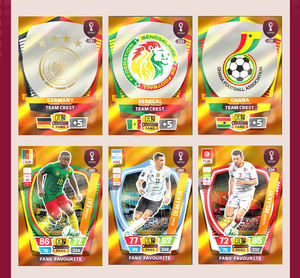 Édition limitée de cartes à jouer de football mondial, incluant Messi et <span class=keywords><strong>Ronaldo</strong></span>, boîte de jeu en feuille d'or pour les fans de football - Product Image 6
