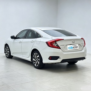 Honda Civic berline 2019, boîte manuelle, conduite à gauche, essence, <span class=keywords><strong>moteur</strong></span> Euro VI Turbo (4L), 6 airbags, TPMS, toit ouvrant - Product Image 4