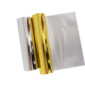 Film rétractable en PET métallisé doré <span class=keywords><strong>ou</strong></span> argenté, avec surface haute brillance, pour lamination <span class=keywords><strong>à</strong></span> <span class=keywords><strong>froid</strong></span> <span class=keywords><strong>ou</strong></span> <span class=keywords><strong>à</strong></span> <span class=keywords><strong>chaud</strong></span> du papier - Product Image 4