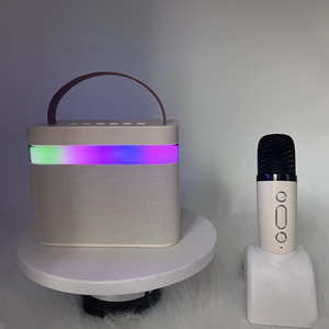 <span class=keywords><strong>2025</strong></span> mới nhất bên ngoài trời Loa Đèn Led Mini bluetooths Loa di động với microphone - Product Image 4