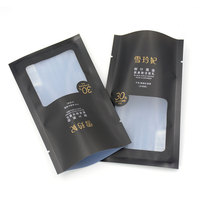 Sac d'emballage noir stratifié en plastique personnalisé pour masque facial Trois sacs latéraux en mylar scellant avec fenêtre transparente