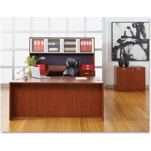 Bureau de réception droit Alera Valencia Series 71'' x 35,5'' x 29,63'' en cerisier moyen - Product Image 3