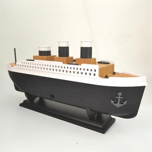 Vente en gros de modèle de bateau de méduse diffuseur d'arôme avec humidificateur à anneau de fumée télécommandé - Product Image 4