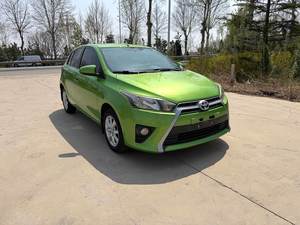 Toyota <span class=keywords><strong>Yaris</strong></span> L 1.5E Automatica, Hatchback <span class=keywords><strong>1.5</strong></span> Litri a Basso Consumo, per Spostamenti Urbani, Economica, Benzina, Sedili in Tessuto, R15 - Product Image 2