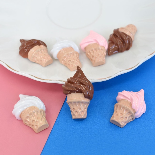 Kawaii Simulation Ice Cream Resin Flatback Cabochon Miniature Food ToysFor DIY Phone Case Decoration