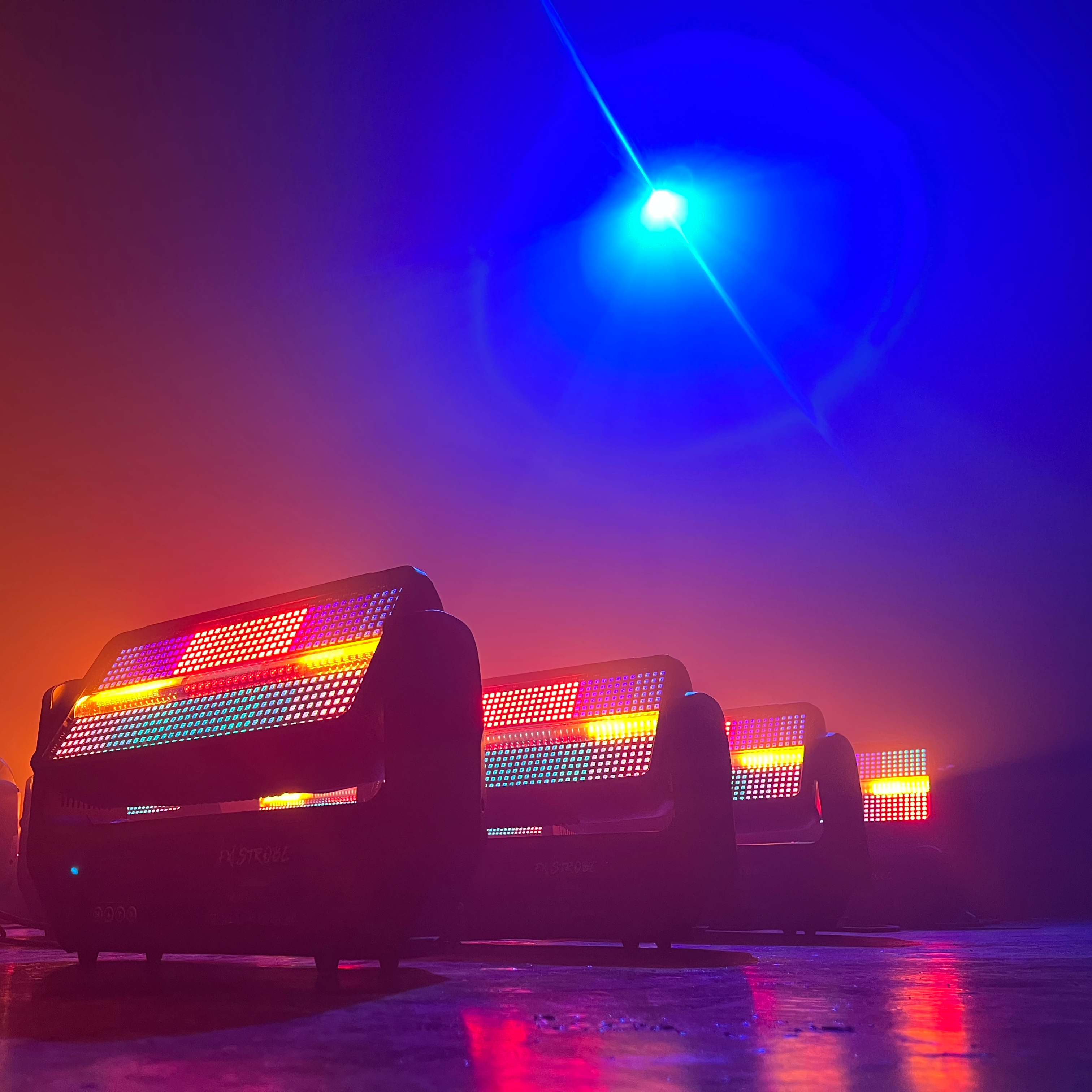 Лидер продаж, внутренний RGB-пиксельный IP-стробоскоп, движущийся головной свет со съемным бесшумным вентилятором для концертного музыкального фестиваля