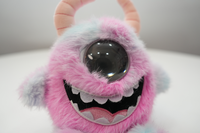 Beambox AI Michael Wazowsk Monstre à un œil en peluche, Compagnon d'apprentissage linguistique avec dialogue vocal IA ChatGPT 5.0, Batterie 1000 mAh