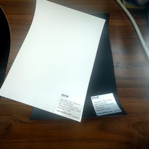 Cubierta flexible ignífuga de lona de PVC de biogás <span class=keywords><strong>para</strong></span> digestores anaeróbicos suaves Textiles <span class=keywords><strong>para</strong></span> el hogar Uso industrial Rollo de tela recubierta - Product Image 1