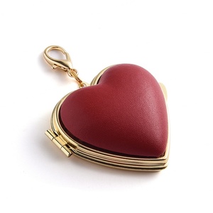 พวงกุญแจรูปหัวใจหนัง PU สีแดงกุหลาบคุณภาพสูงจากโรงงานจีนขายส่ง - Product Image 3