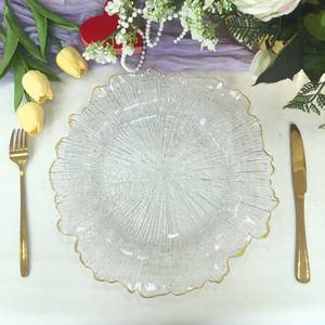 Assiettes de service de luxe transparentes à bords dorés, faites à la main, pour banquets de mariage, décoration rétro classique, personnalisables - Product Image 1
